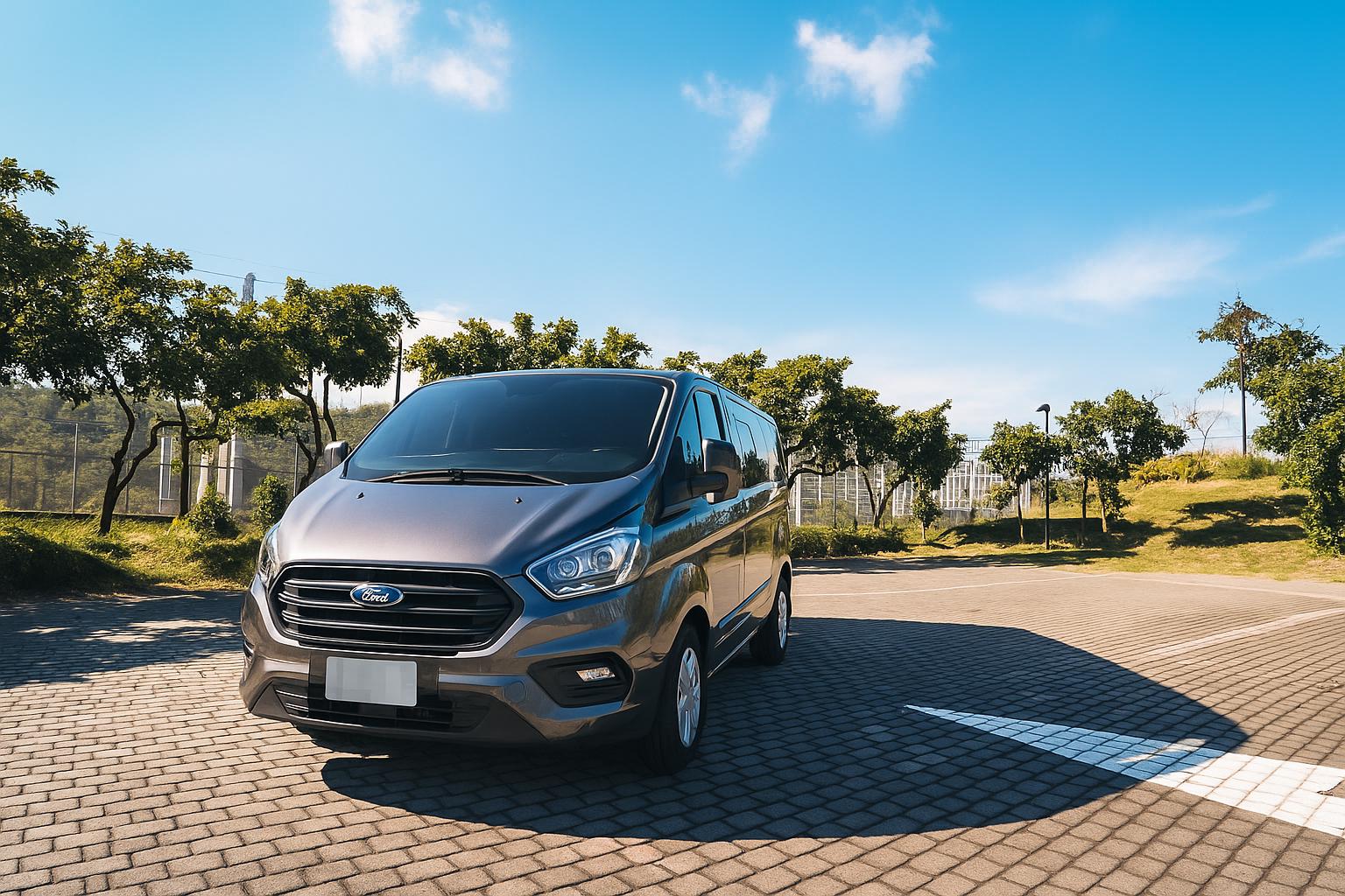 商務九人座車圖片1